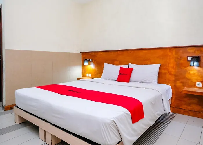 Reddoorz Near Street 2* Legian