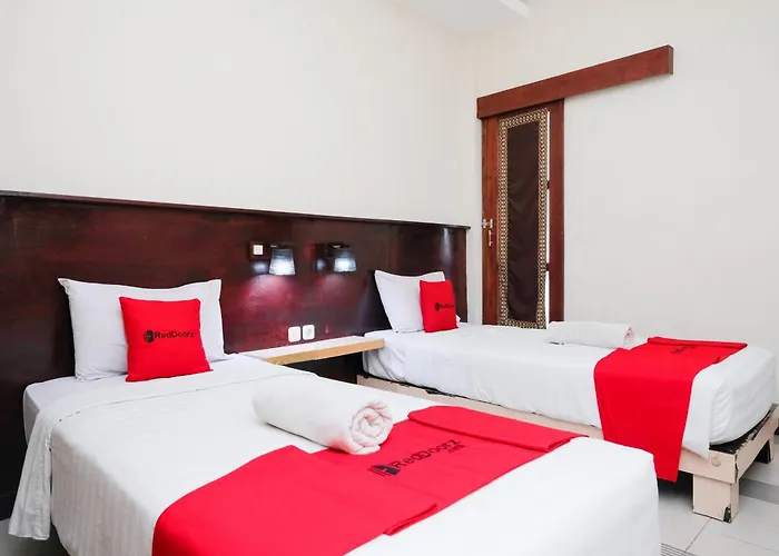 Reddoorz Near Street Legian