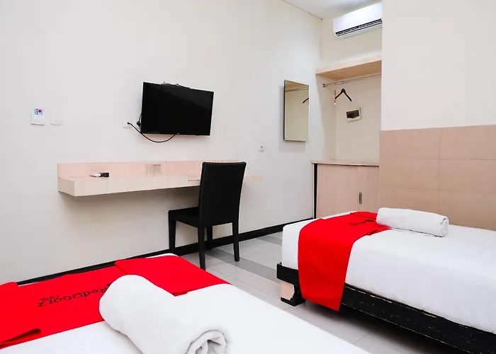 Reddoorz Near Street 2* Legian